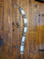 Load image into Gallery viewer, Vintage Chain Stone Belt - Ivory
